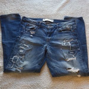 Abercrombie & Fitch distressed boyfriend